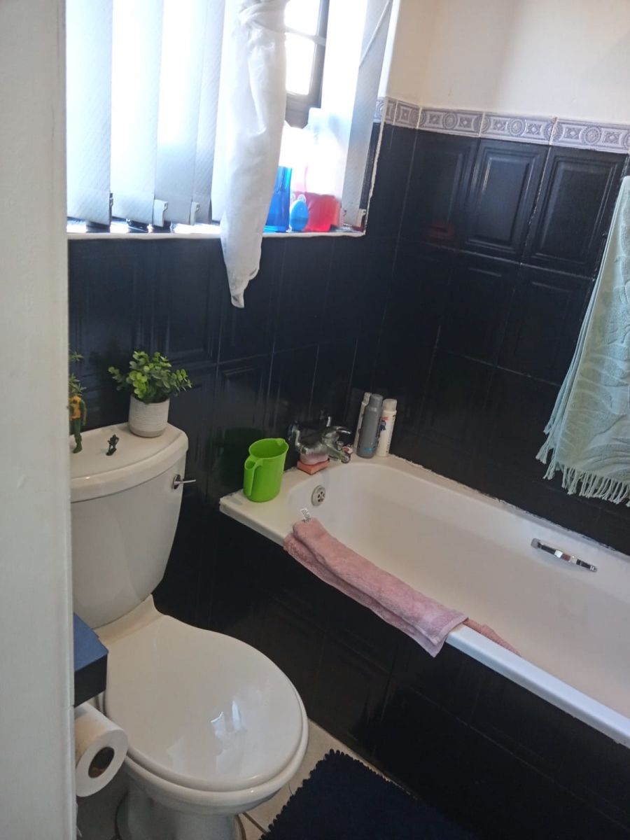2 Bedroom Property for Sale in Manor Heights Eastern Cape